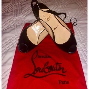 Authentic Christian Louboutin peep-toe with bag